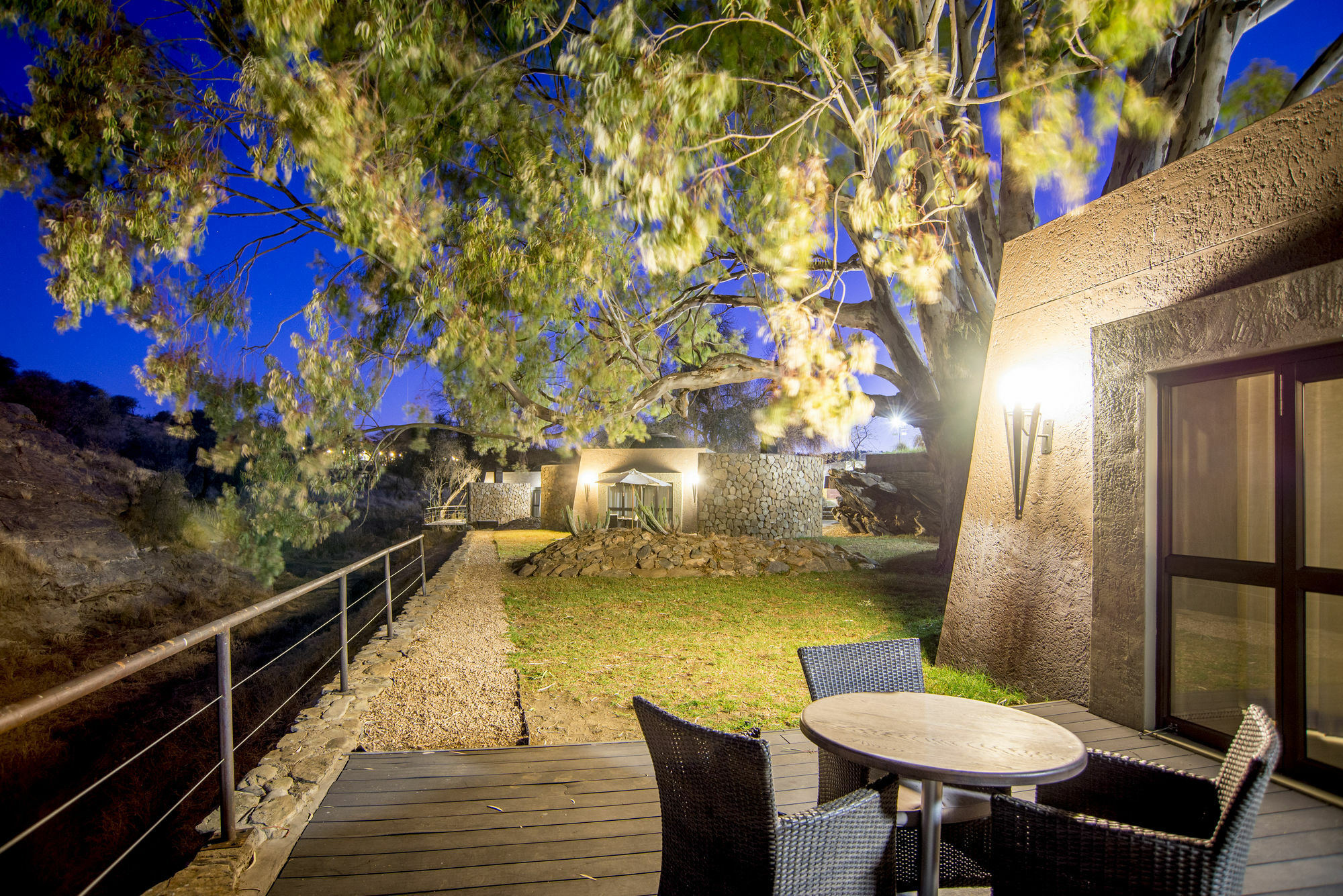 Sun Karros Daan Viljoen Hotel Windhoek Kültér fotó